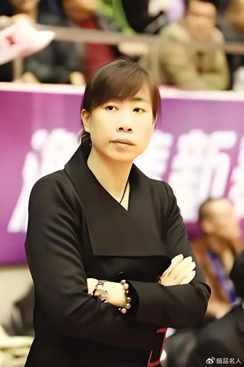 如何为前锋设计高效的篮球训练方案_0